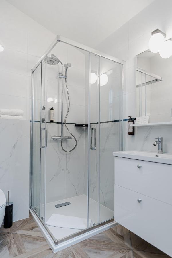 N33 Premium Apartments Old Town Krakow - Destigo Hotels Eksteriør billede