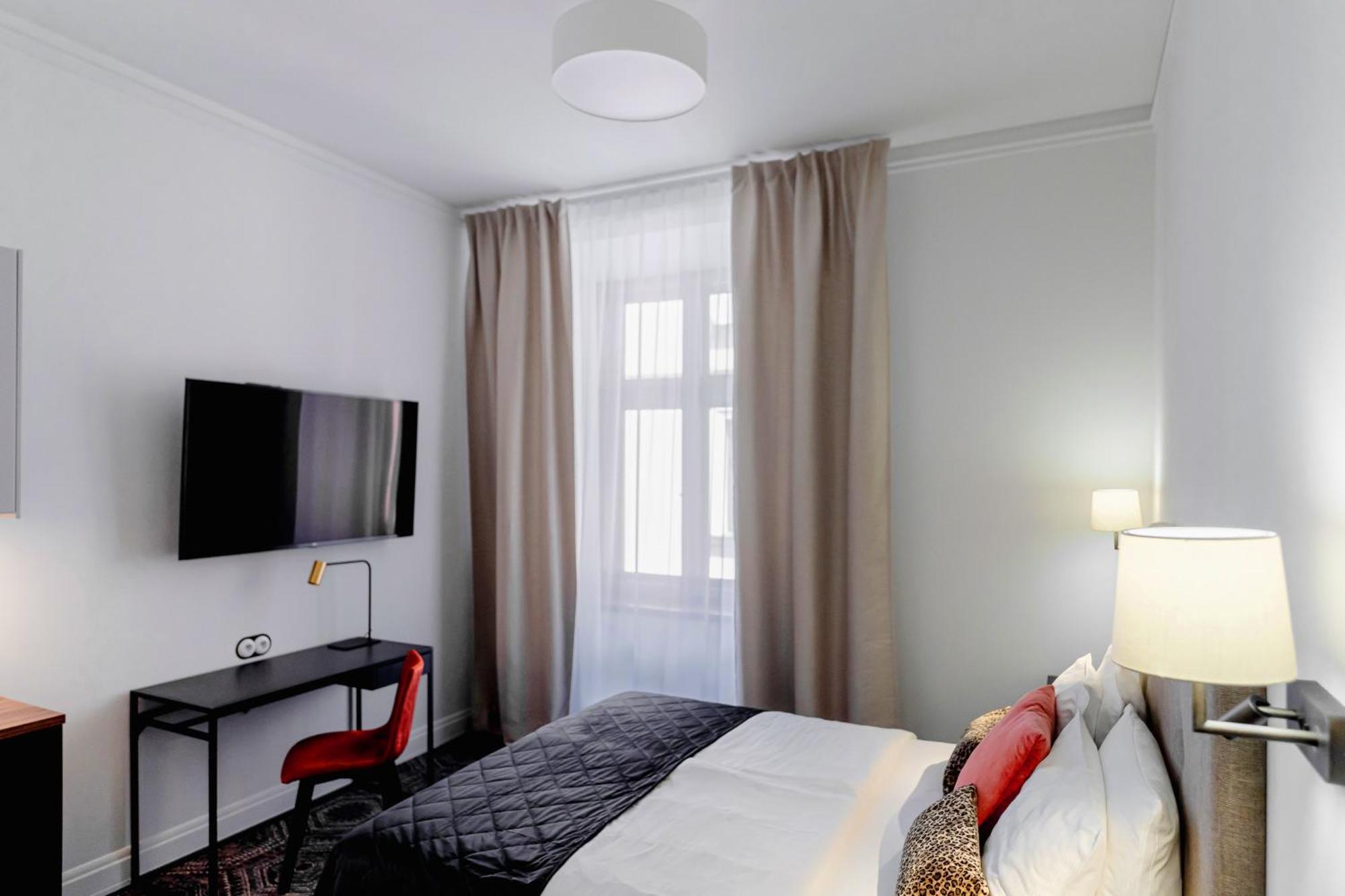 N33 Premium Apartments Old Town Krakow - Destigo Hotels Værelse billede